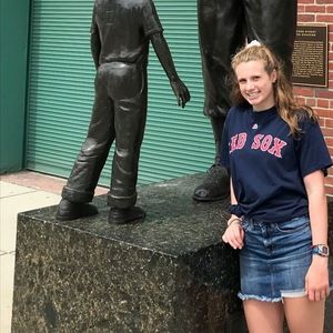 Meet your Posher, Allison